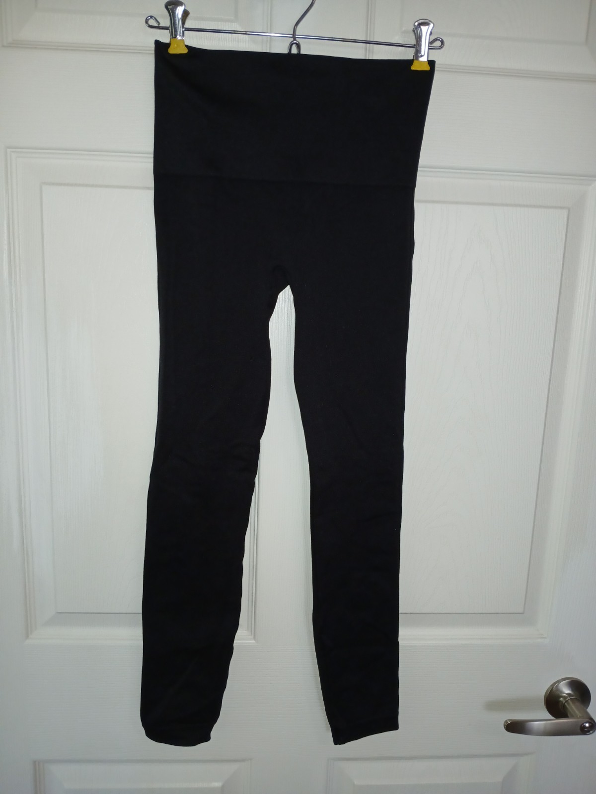 Spanx Women’s Medium Compression Legging Black St… - image 4