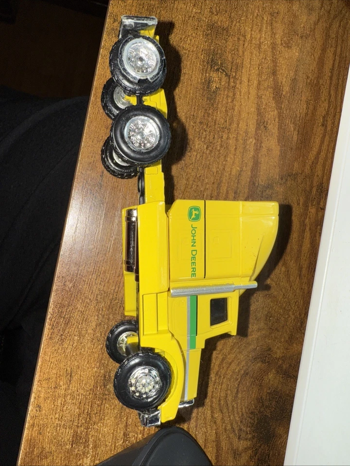 Ertl John Deere Truck Semi 18 Wheeler Yellow Diecast Toy Model Truck Cab Only - Image 3 of 4