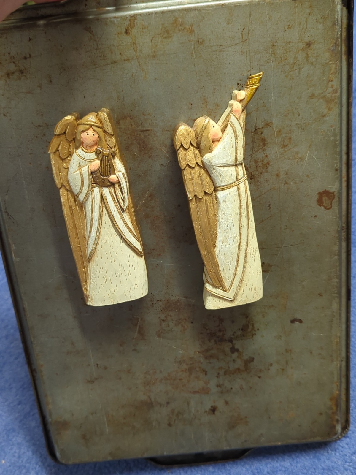 10 Piece Christmas Nativity Set Wood Look Resin With Magnets Includes Star 7" T