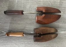VINTAGE ROCHESTER SHOE TREE, SHOE FORMS Size 4 And 5