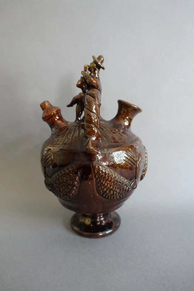 Ancienne gargoulette en terre cuite vernissée brune  Art populaire Normandie? - Photo 2/4