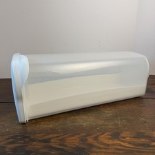 Vintage Rubbermaid Servin Saver Bread Keeper ...