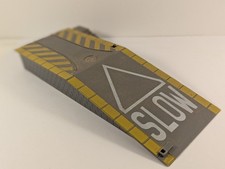 Hornby R8260 OO Gauge Car Loading Ramp