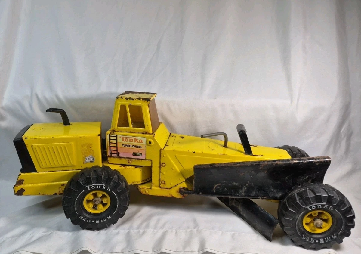 Preços baixos em Motoniveladora Tonka Amarelo Antigo Fabricação de