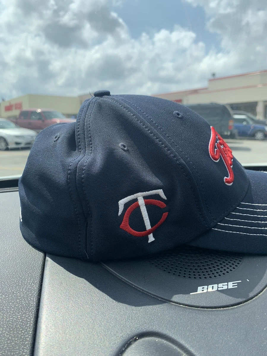 Minnesota twins cheap titleist hat