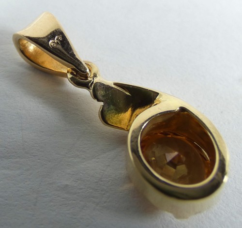 Solid 9ct Yellow Gold 2.37ct Natural Brown Cognac 7mm Zircon Necklace Pendant - Picture 8 of 10