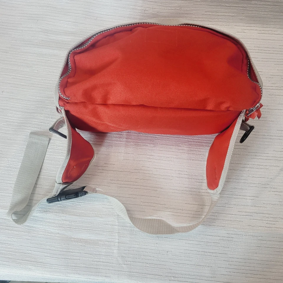 Vintage Ray Ban Riñonera Cintura Bolso Mochila Conversión Rojo Gris Foto 4 de 4