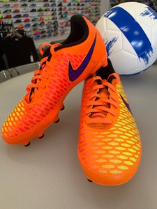 nike magista size 5 with sock