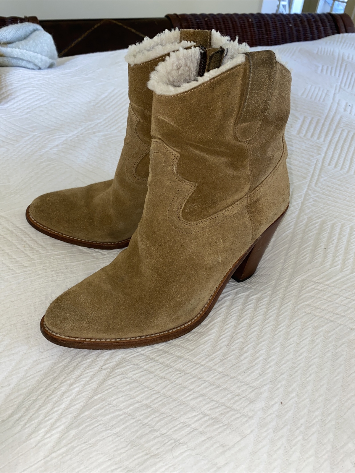 Stivaletti Saint Laurent donna YSL cammello scamosciato blocco tacco legno 37 5