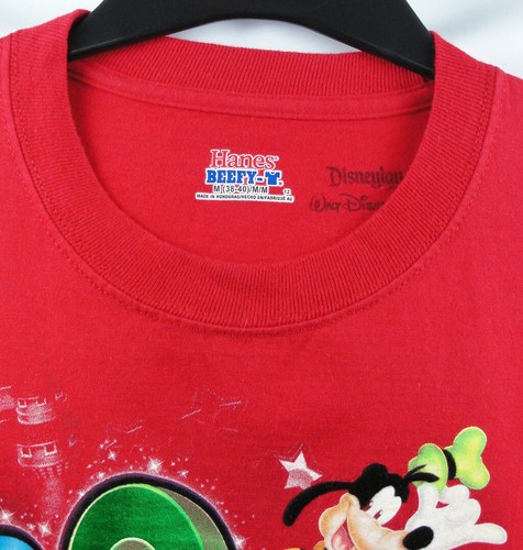 Disneyland Walt Disney World 2012 T Shirt Red Sz M Mickey Mouse Metallic Numbers - Picture 4 of 4