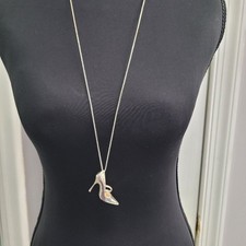 Manolo Blahnik para TOUS Zapato Collar Plata Grande Colgante