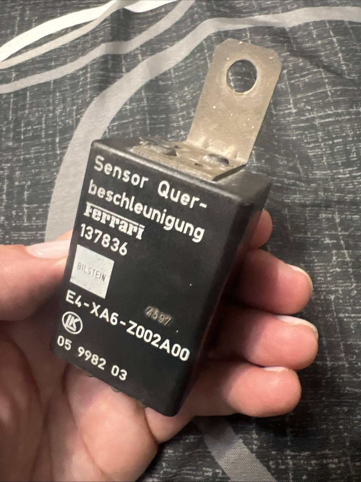 Ferrari 355 - Acceleration Sensor - P/N 137836
