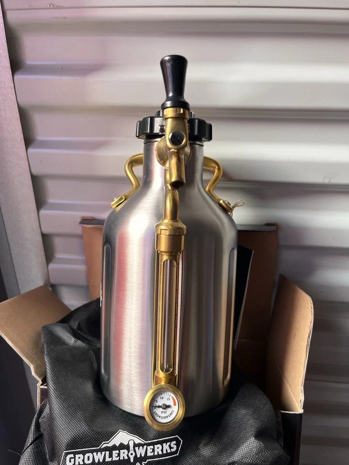 GrowlerWerks uKeg Pressurized Growler 64 oz StainlessSteel Tap Dispenser NEW MLS - Image 3 of 4