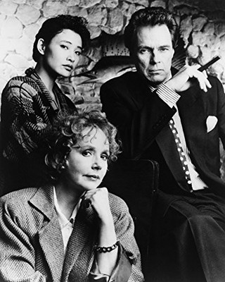 Joan Chen and Piper Laurie and Richard Beymer in Twin Peaks 11x14 Photo