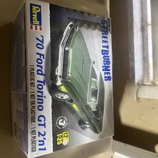 Revell Streetburner 70 Ford Torino Gt 2 In 1 Model Kit New Sealed Kit Revell Streetburner 70 Ford Torino Gt 2 In 1 Model Kit New Sealed Kit