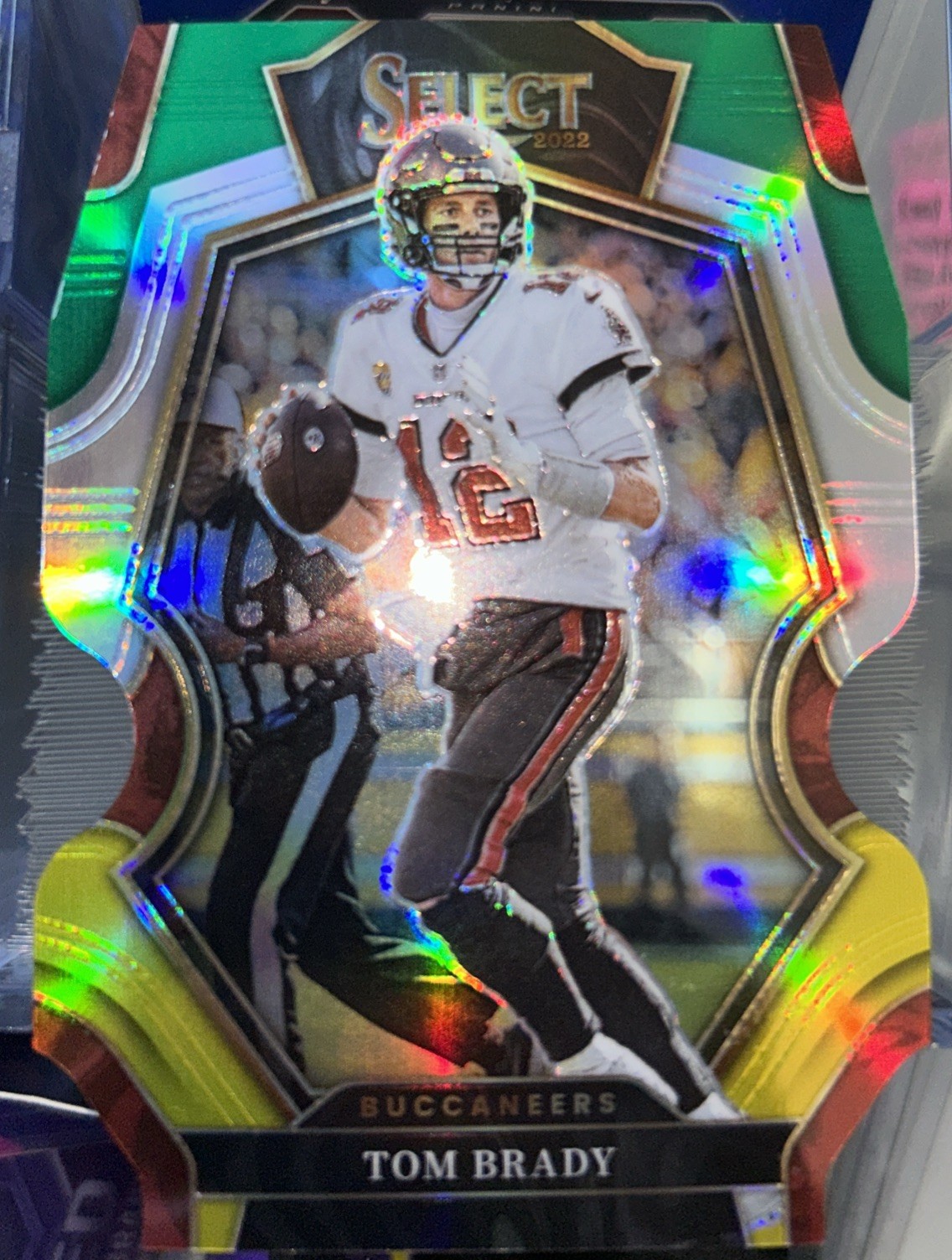 2022 Panini Select 192 Tom Brady Green and Yellow Prizm Die Cut Tampa Bay Bucs
