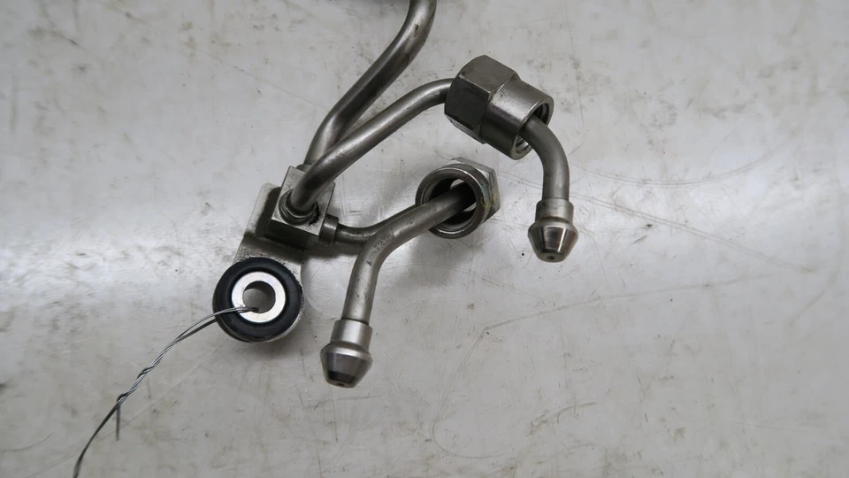 Acura RLX 2014-2017 OEM 3,5 L motor bomba de combustible de alta presión para línea de inyectores Foto 4 de 4