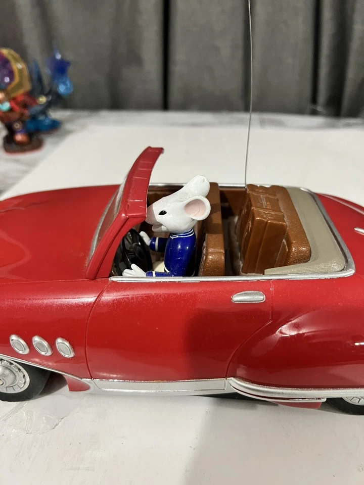 Vintage Stuart Little RC Car Radio Shack NO REMOTE - Image 3 of 4