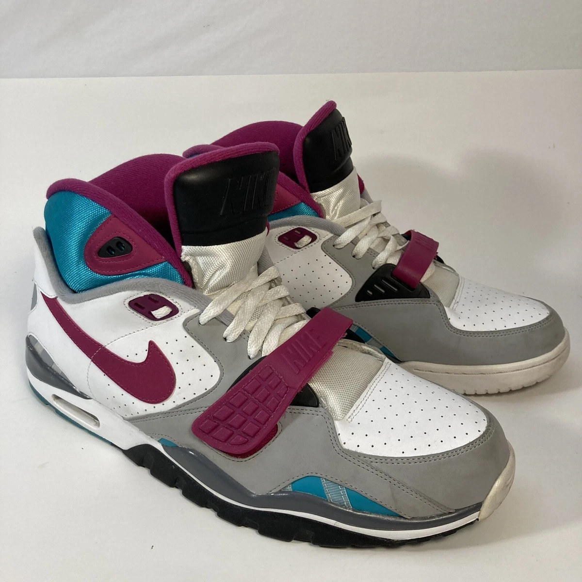 Nike cross clearance trainer retro