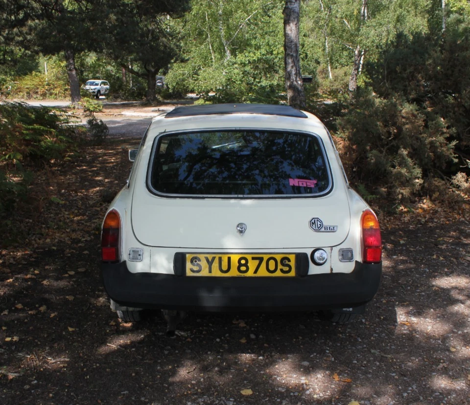 MGB GT 1977 - Image 4 of 4