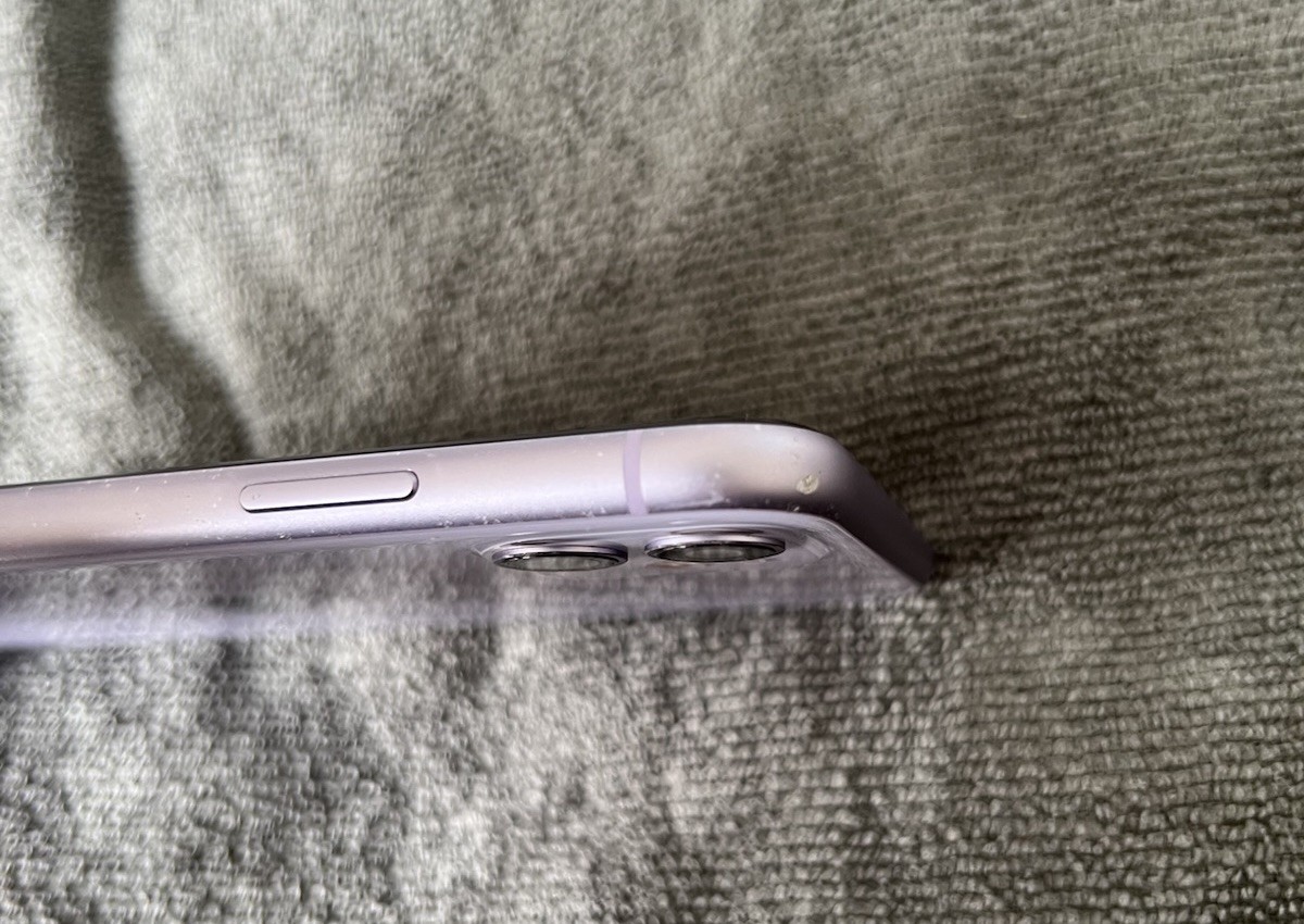 Apple iPhone 11 - 128GB - Purple (Unlocked) A2221 (CDMA + Apple iPhone 11 - 128GB - Purple (Unlocked) A2221 (CDMA +
