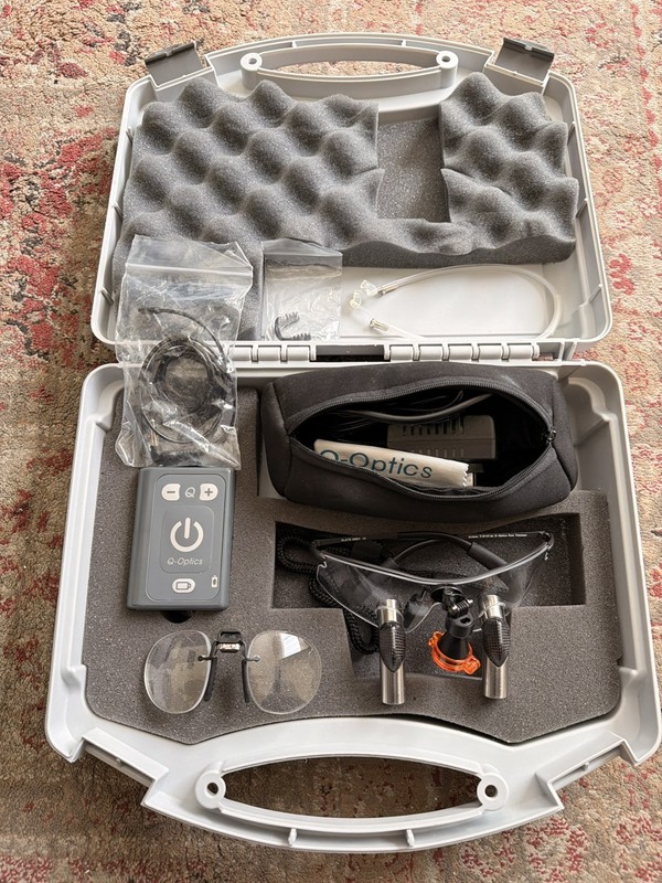 Q-Optics Eclipse Ti W131 Ergonomic Loupes 3.5x Titanium + LED Light, Full Kit