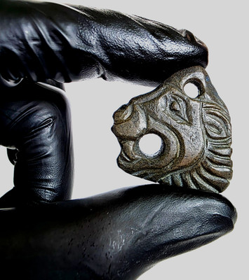 300 BC Ancient Carved Engraved Gemstone Pendant Medallion Amulet Lion Head