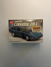 AMT Ertl Chevrolet Corvette ZR-1 1993 1:25 Model Kit NEW SEALED #8609