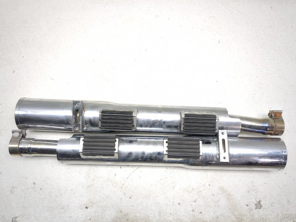 Latas silenciadoras silenciador escape cromadas Victory Cross Roads VANCE & HINES 10-14 Foto 4 de 4