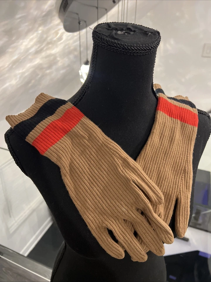 guantes burberry Foto 2 de 3