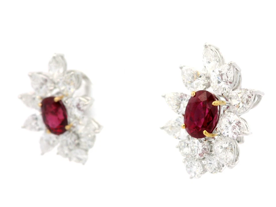 Sustanciales pendientes en aerosol de diamantes y rubí rojo vivo GIA 12,92 ctw de oro platino Foto 3 de 4