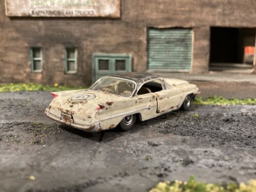1960 Chrysler 300 F Rusty Weathered Custom 1/64 Diecast Barn Find Rusted Car M2 - Picture 11 of 14