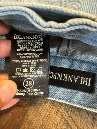 Pantaloncini jeans in denim Blank NYC must be the place con cintura taglia 28 lavaggio leggero - Foto 4 di 8