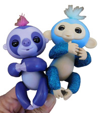 Lot Fingerlings Purple baby Sloth Marge Glitter Teal Monkey WowWee 2016 So CUTE