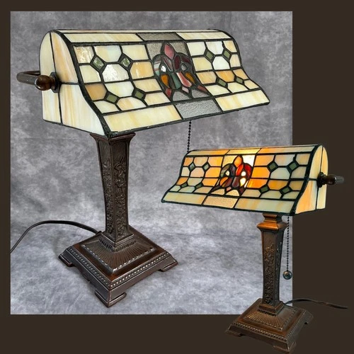 Tiffany Style Bankers Lamp 14” Stained Glass Desk Beige Tan Piano Accent