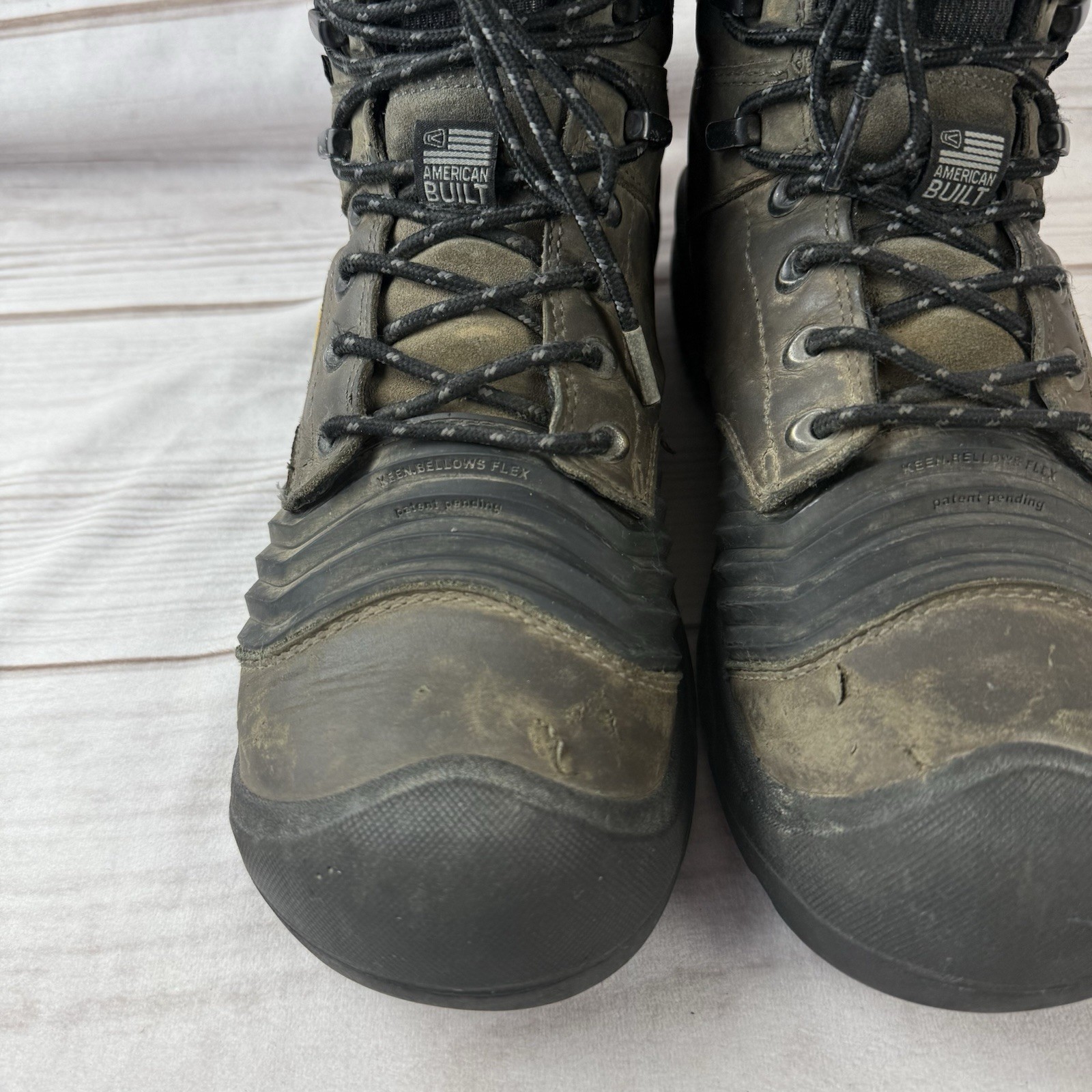 Stivali KEEN Utility da uomo taglia 10 5EE Portland 6” KBF WP punta in carbonio 523387