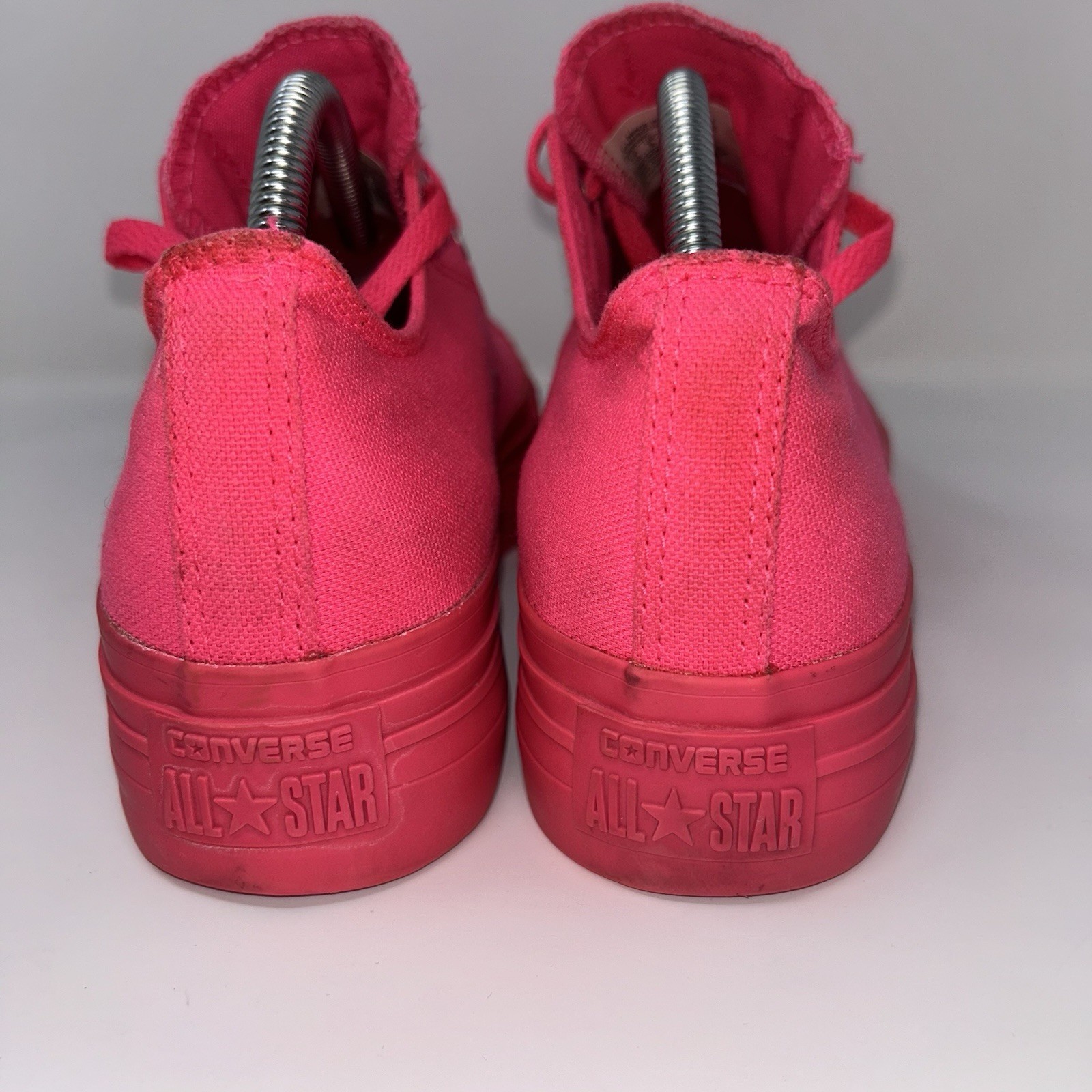 Converse Chuck Taylor All Star Women’s 10 Pink Lift OX Mono Platform Sneakers thumbnail 5