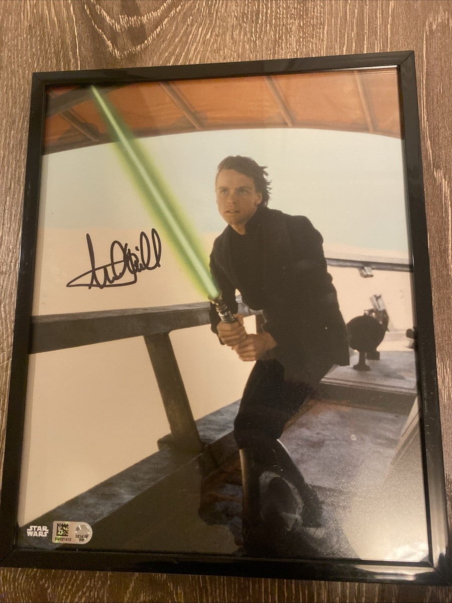 Mark Hamill Signed Photo #1 (8x10) Star Wars Topps