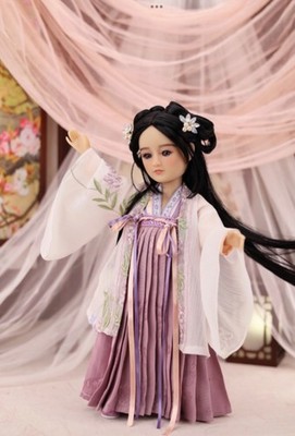 Ruby red fashion friends Puppe Flora LE 200 chinesische Neujahrspuppe 2024