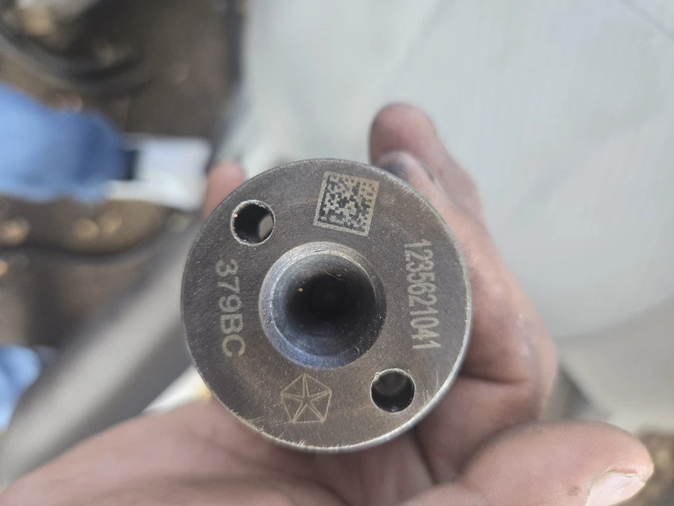 Árbol de levas para 6,4 L V8 HEMI Chrysler 300 Dodge Challenger Charger Jeep 2012-2022 Foto 2 de 2