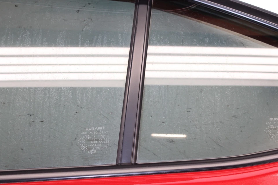 2015-2021 斯巴鲁 WRX STI 左后门(MY7 纯红色)原始设备制造商 NE8 — 第 3/4 张图片