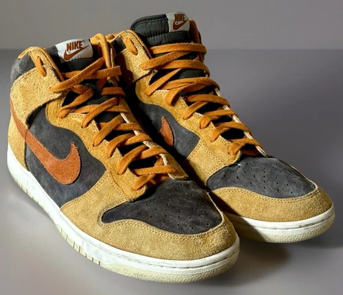 Nike Dunk Premium High Dark Curry Size 13 DD1401-200. NO BOX