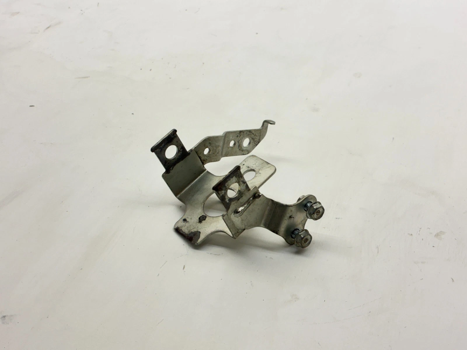 2024 Honda XR150L Emissions Canister Stay Mounting Bracket Dirt Bike XR 150L