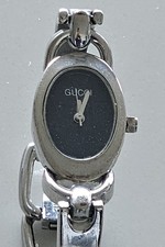 Vintage Gucci 1600 Series Bangle Watch Silver Tone Oval Black Dial - Working