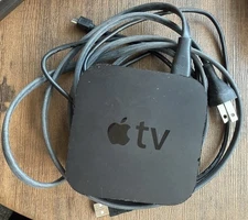 Apple TV 4th Generation 32GB HD Media Streamer A1625 - Works Great! Needs Remote