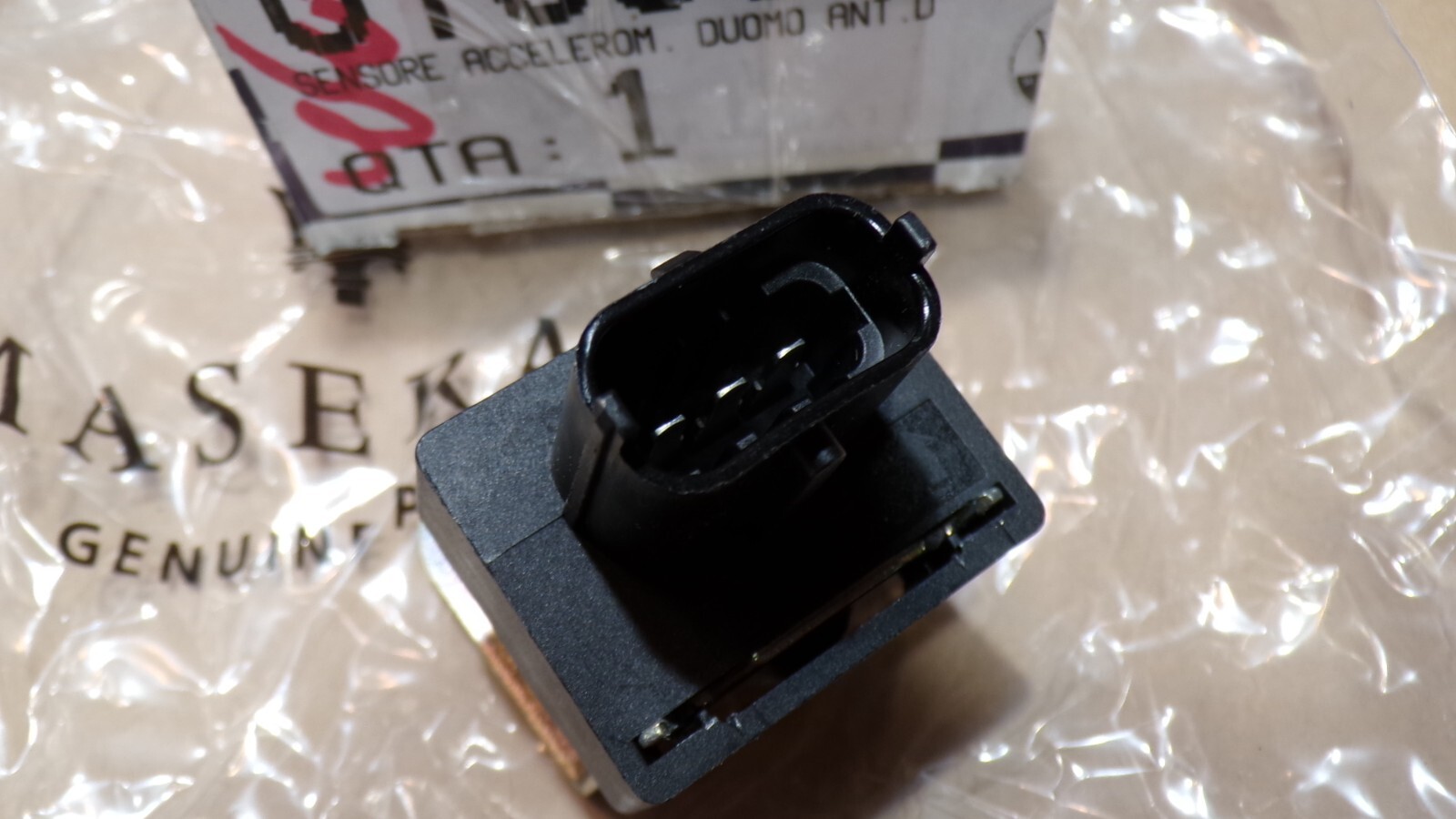 Maserati Acceleration Sensor New OEM # 670005816