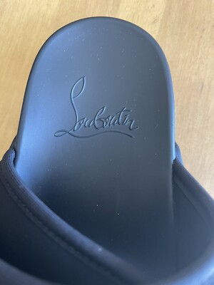 【関税送料込】ルブタン Daddy Studded Pool Slide Sandal Christian Louboutin Daddy Studded Pool Slide Sandal In Black