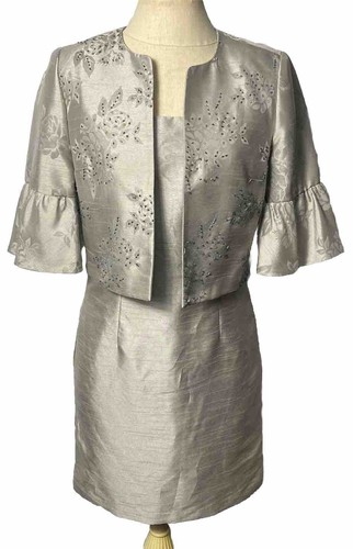 Jessica Howard Petite 2 PCs Jacket And Dress Size 4P