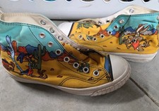 Vintage Looney Tunes Ked Shoes Size 3 Road Runner and Coyote Sneakers