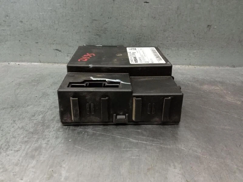 284B24X01A centralina confort per NISSAN PATHFINDER III (R51) 2.5 DCI 5419266 - Immagine 3 di 4